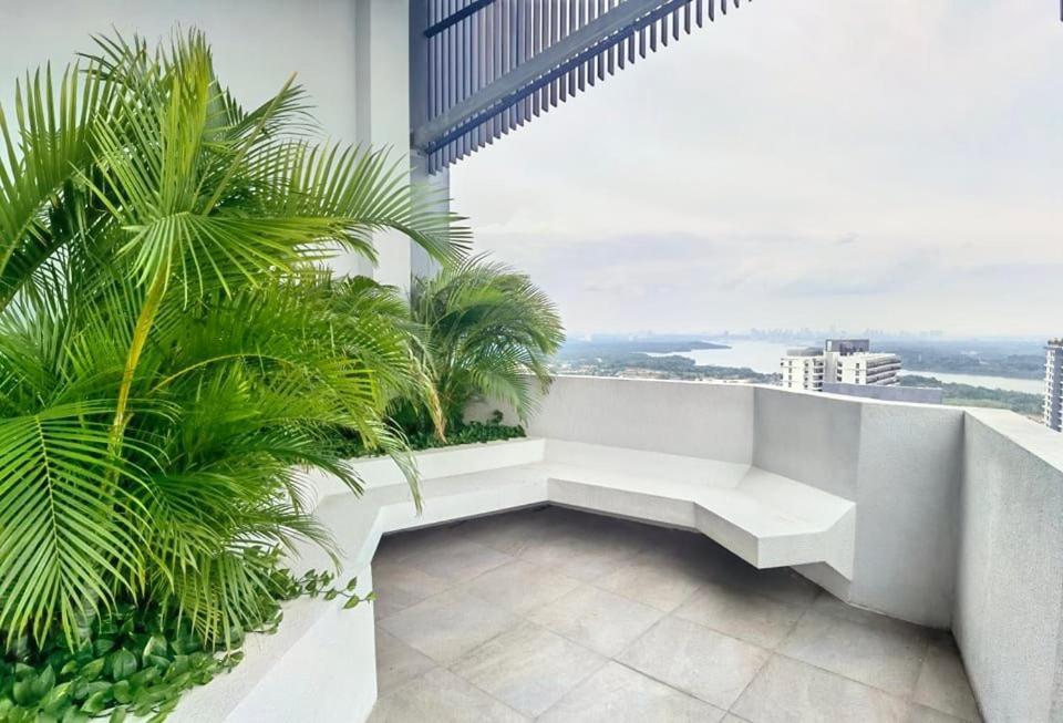 1519 Almas Suites Seaview Sunrise Netflix By Stay Nusajaya  Eksteriør billede