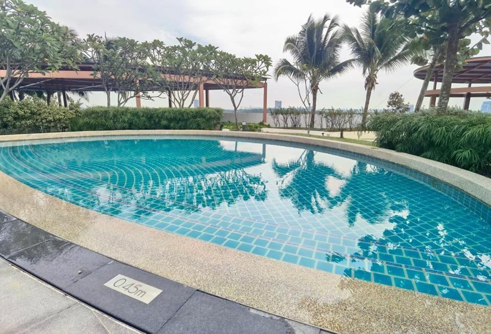 1519 Almas Suites Seaview Sunrise Netflix By Stay Nusajaya  Eksteriør billede